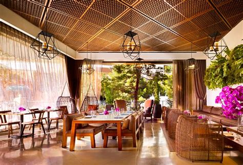 cava las vegas|La Cave Bar & Restaurant .